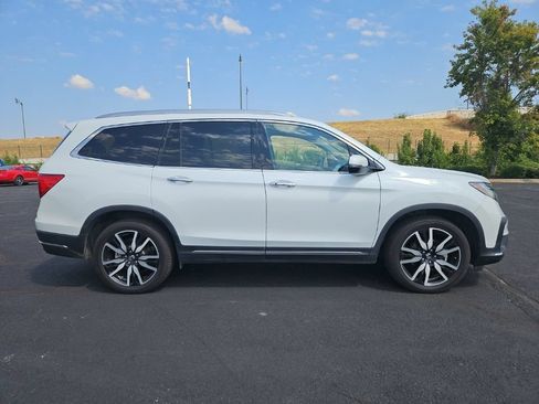 Used 2022 Honda Pilot Touring image 6