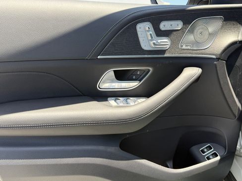 New 2026 Mercedes-Benz GLE 450e 4MATIC image 15