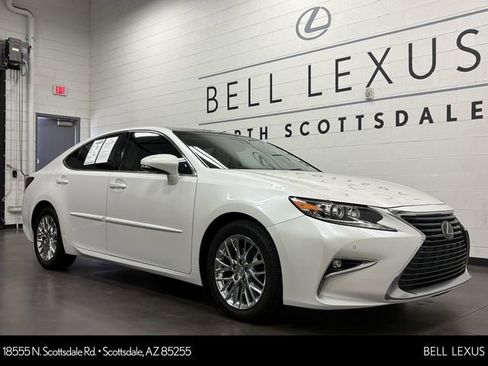 Used 2017 Lexus ES 350 w/ Navigation System Package FWD image 1