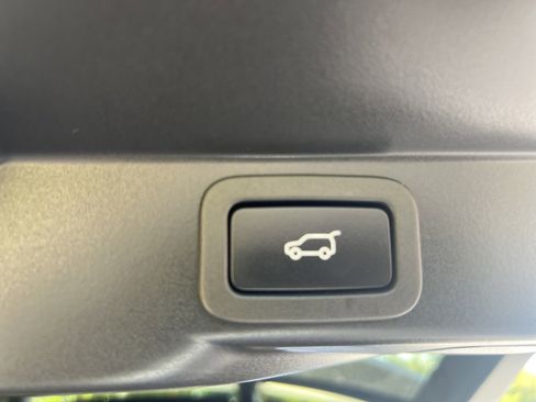 Certified 2022 Land Rover Range Rover Sport HST image 34