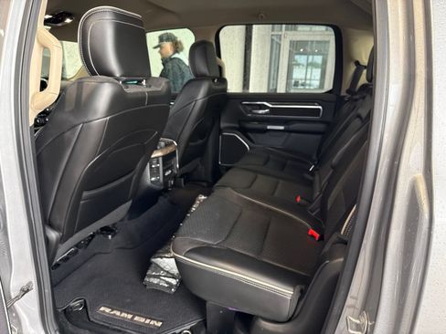 Used 2019 RAM 1500 Laramie RWD image 11