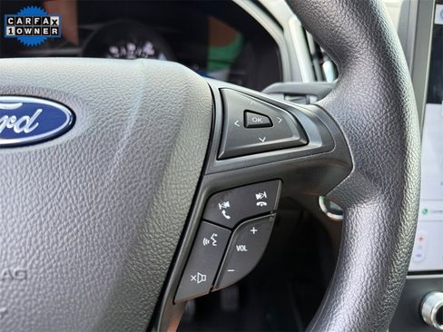 Used 2022 Ford Edge SE w/ Black Appearance Package image 18