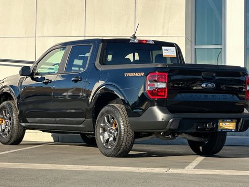 Certified 2024 Ford Maverick Tremor w/ Tremor Off-Road Package image 5