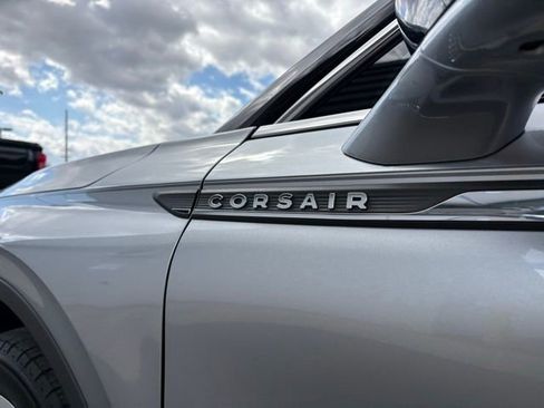 Used 2022 Lincoln Corsair Reserve w/ Equipment Group 201A image 14