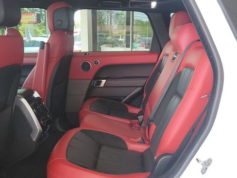 Used 2019 Land Rover Range Rover Sport HST AWD/4WD image 12