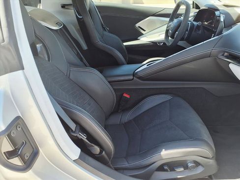 Used 2020 Chevrolet Corvette Stingray Premium Cpe w/ 3LT Preferred Equipment Group image 11