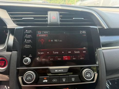 Used 2021 Honda Civic Sport image 22