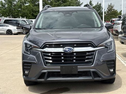 Used 2023 Subaru Ascent Limited AWD/4WD image 8