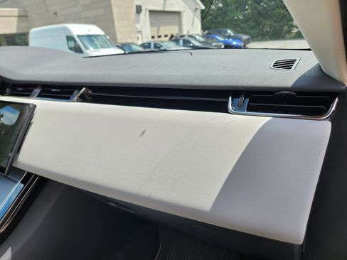 Certified 2025 Land Rover Range Rover Evoque S image 17