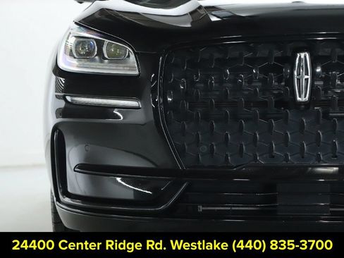 Used 2023 Lincoln Corsair Reserve w/ Equipment Group 201A AWD/4WD image 7