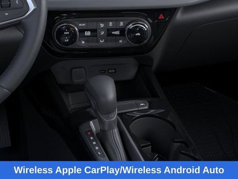 New 2026 Chevrolet Trax LT w/ Driver Confidence Package FWD image 24