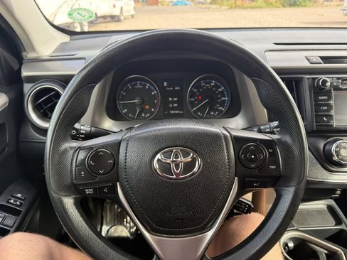 Used 2017 Toyota RAV4 LE w/ All Weather Liner Package AWD/4WD image 16