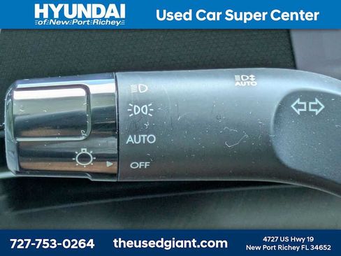 Certified 2025 Hyundai Kona SEL FWD image 32
