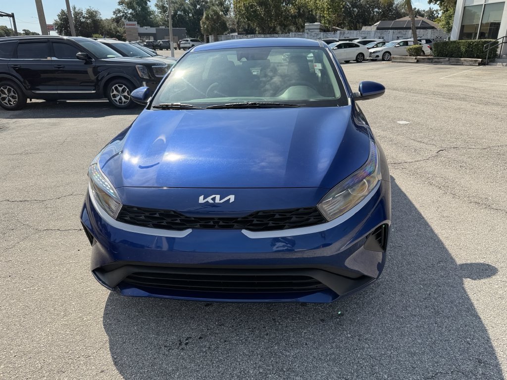 Certified 2024 Kia Forte LXS FWD image 3