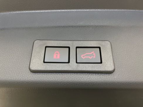 Used 2024 Subaru Ascent Touring image 36