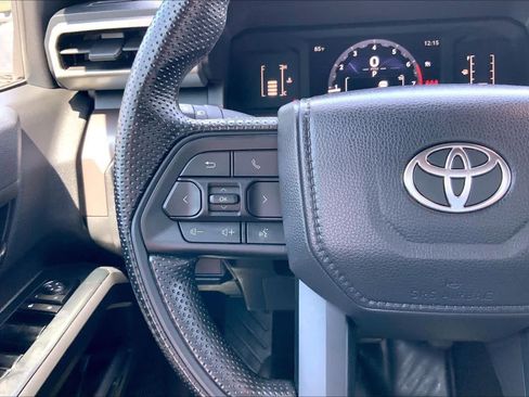 Used 2025 Toyota Tacoma SR5 image 23
