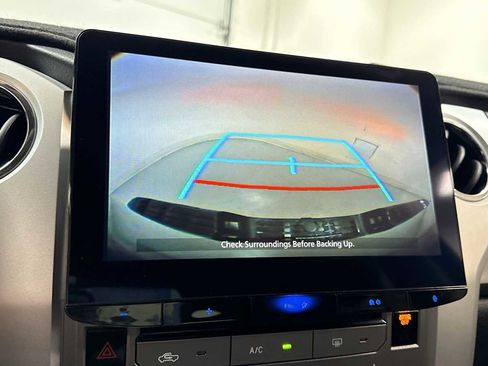 Certified 2017 Toyota Tundra SR5 image 19