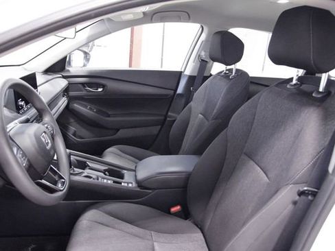 Certified 2024 Honda Accord LX image 15