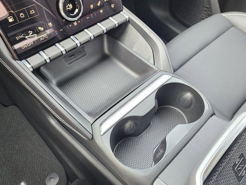 New 2026 GMC Terrain Denali image 32