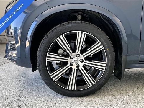 Certified 2023 Volvo XC90 B6 Ultimate AWD/4WD image 10