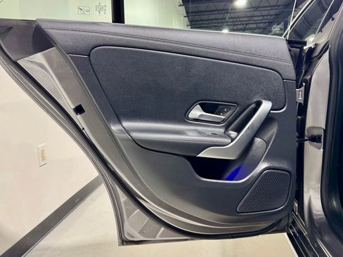 Used 2025 Mercedes-Benz CLA 250 image 24