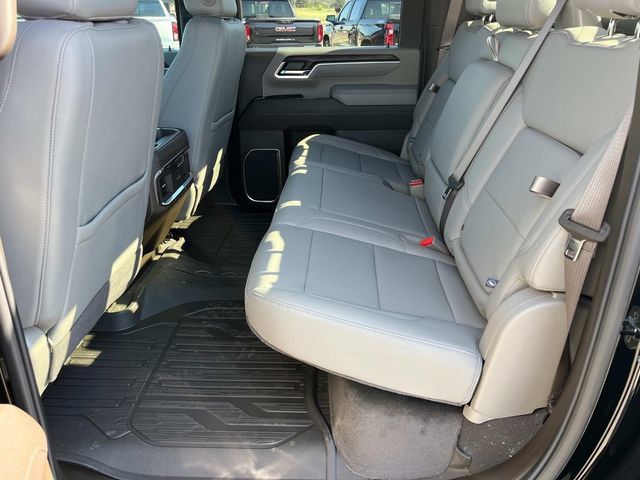 New 2025 GMC Sierra 2500 SLT w/ SLT Premium Package AWD/4WD image 21