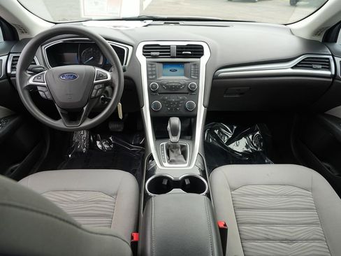 Used 2016 Ford Fusion S FWD image 26