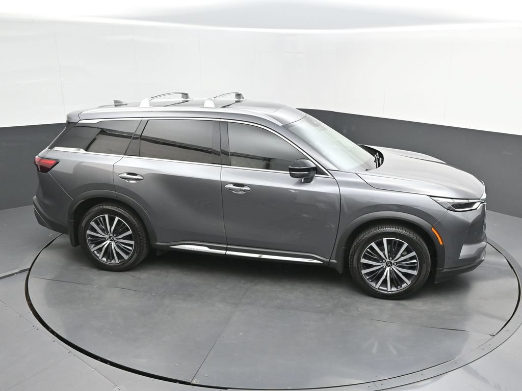 Used 2023 INFINITI QX60 Sensory w/ Vision Package AWD/4WD image 35