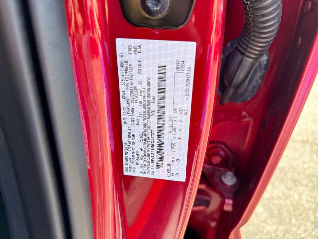 Used 2024 Ford F450 Lariat w/ Lariat Ultimate Package AWD/4WD image 28