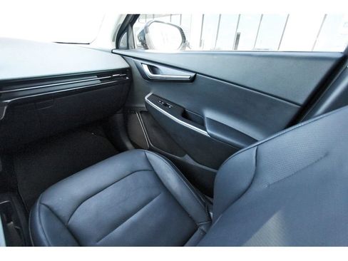 Certified 2023 Kia EV6 Wind RWD image 11