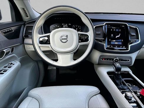 Used 2020 Volvo XC90 T6 Inscription w/ Protection Package AWD/4WD image 9