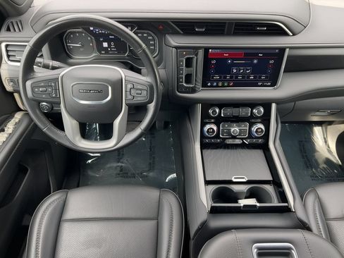 Used 2021 GMC Yukon XL Denali AWD/4WD image 5