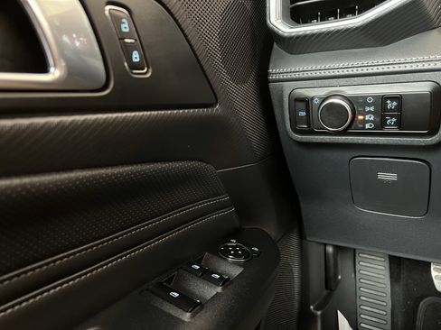 Used 2024 Ford Mustang GT Premium RWD image 42