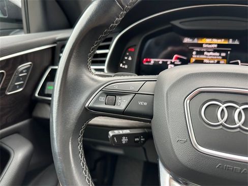 Used 2021 Audi Q8 Premium Plus w/ Premium Plus Package image 23