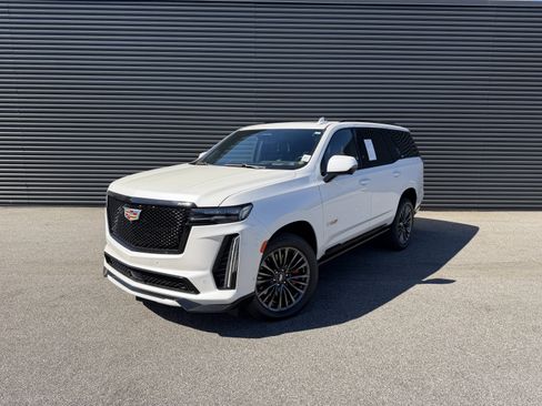 Used 2024 Cadillac Escalade V image 1