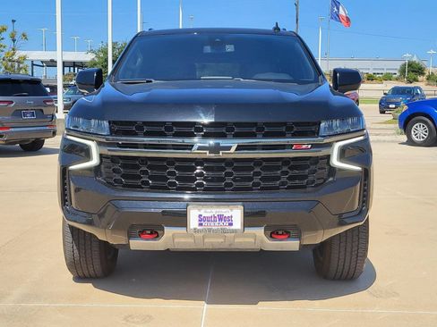 Used 2021 Chevrolet Tahoe Z71 w/ Rear Media and Nav Package AWD/4WD image 3
