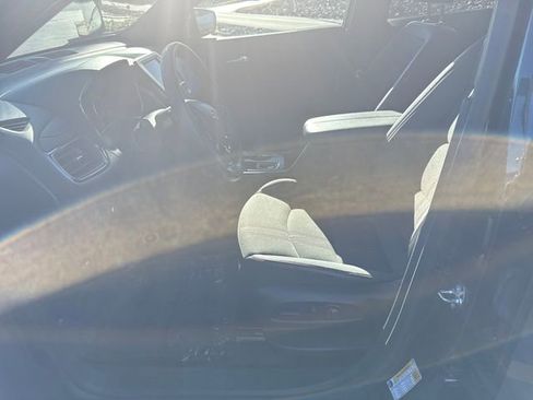 Certified 2023 Chevrolet Equinox RS image 11