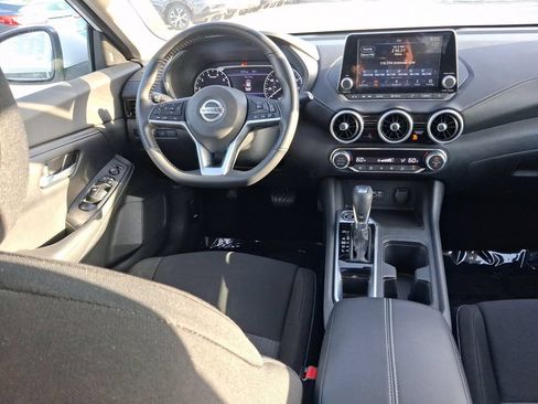 Used 2021 Nissan Sentra SV FWD image 10