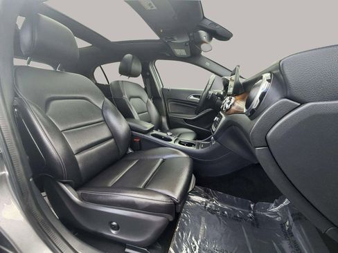 Used 2019 Mercedes-Benz GLA 250 4MATIC image 16