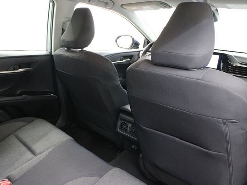 Used 2025 Toyota Camry LE FWD image 19