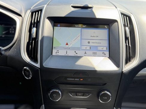 Used 2017 Ford Edge SEL w/ Equipment Group 201A AWD/4WD image 15