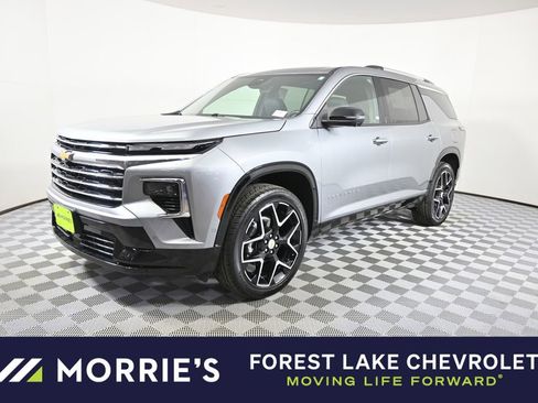Used 2025 Chevrolet Traverse High Country w/ LPO, Floor Liner Package image 1