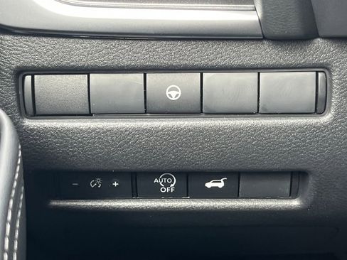 New 2026 Nissan Rogue SV image 19