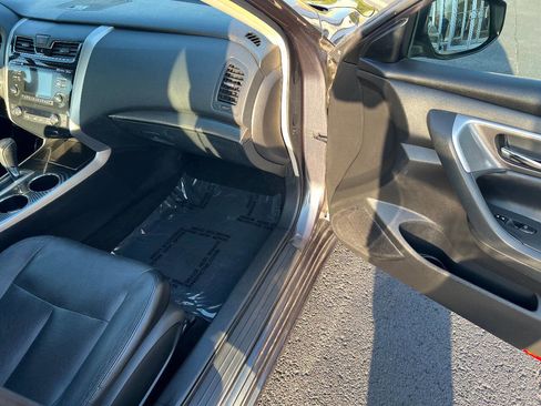 Used 2013 Nissan Altima 2.5 SL image 26