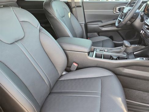 New 2026 Kia Sorento S image 22