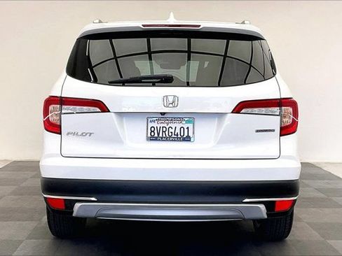 Used 2021 Honda Pilot Touring image 3