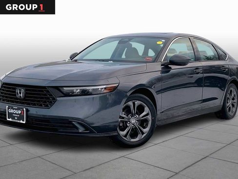 Used 2023 Honda Accord EX image 1