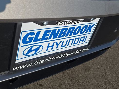 Certified 2024 Hyundai Elantra Limited image 32