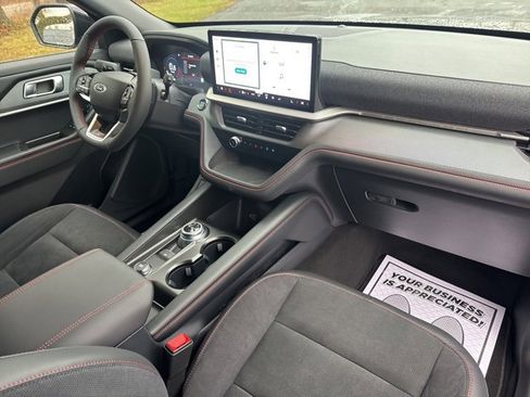 New 2026 Ford Explorer ST image 19
