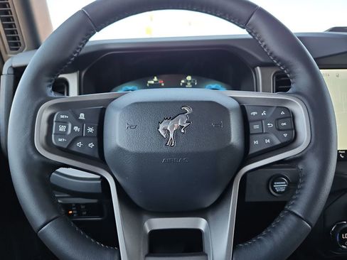 New 2026 Ford Bronco Badlands AWD/4WD image 27